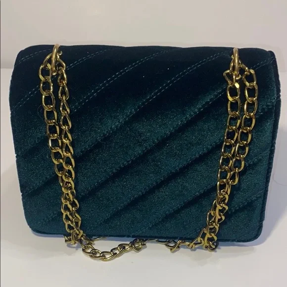Green Velvet Bag - Picture 6 of 9